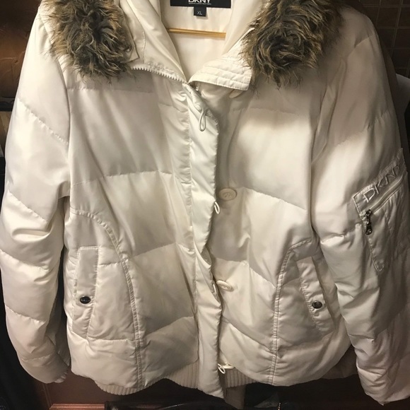DKNY Puffer - Like New - XL - Picture 2 of 2